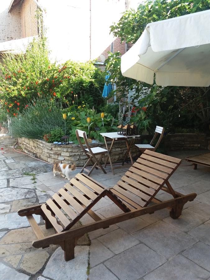 La Chaumiere Bed & Breakfast Ousson-sur-Loire Екстериор снимка